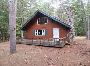 28 Fir St, Jay, NY 12941