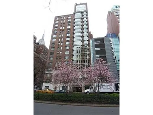 Rented by Douglas Elliman | media 31