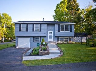 303 2nd St, Fayetteville, NY 13066