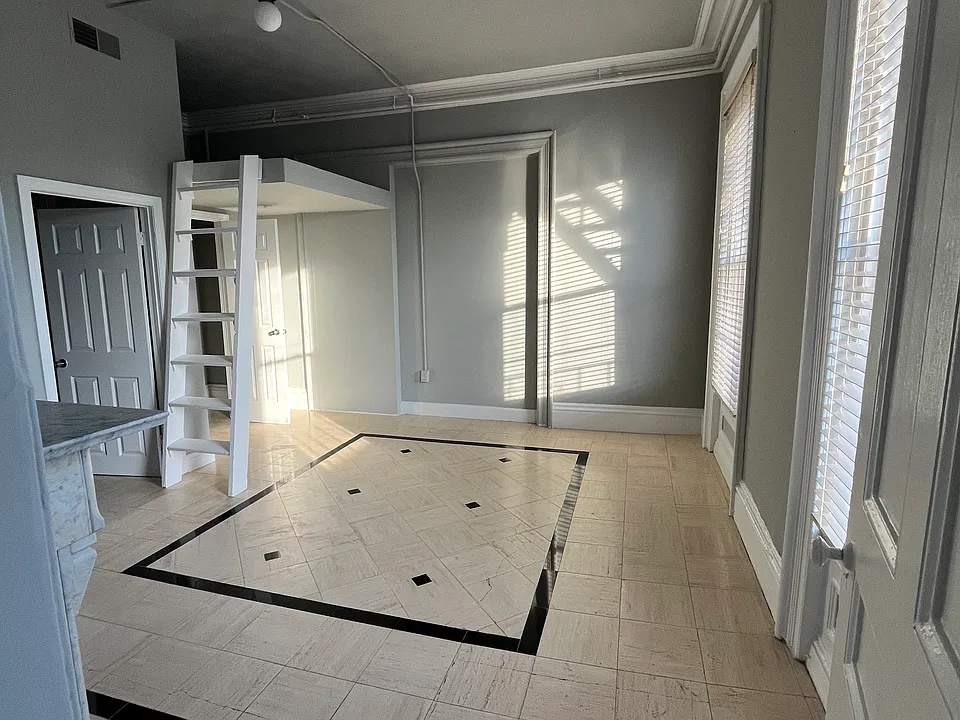 161 Benefit St #5