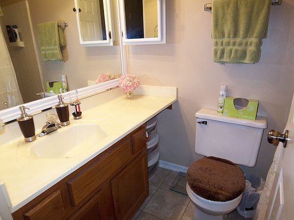 5th image of 6310 Nugget Cir