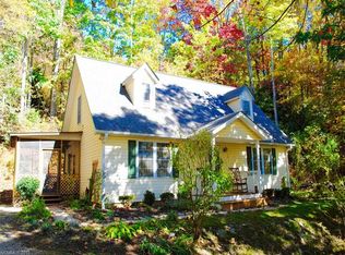 95 Guffey Mountain Rd, Fairview, NC 28730