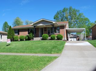 5205 Mount Marcy Rd, Louisville, KY 40216