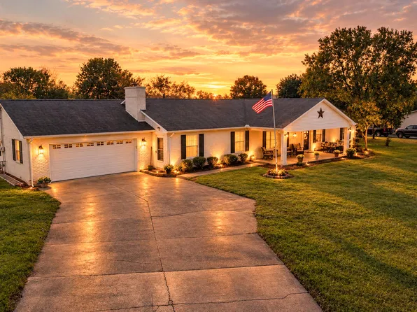 158 College Hill Rd, Waco, KY 40385