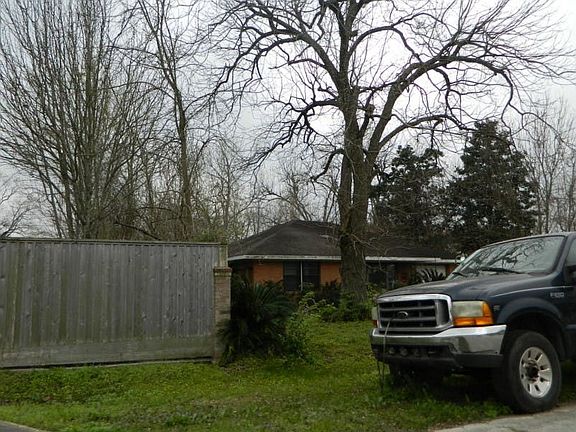 3rd image of 523 W Mierianne St