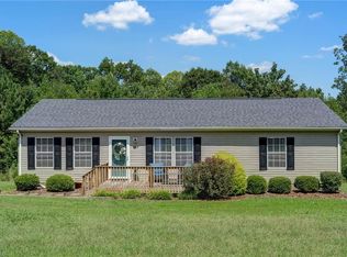 863 Crutchfield Rd, Reidsville, NC 27320