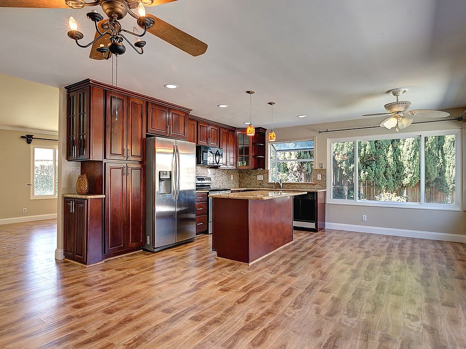 1st image of 34460 Colville Pl #House