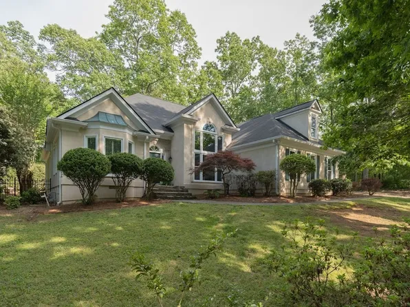 29 Laurel Lakes Dr, Carrollton, GA 30116
