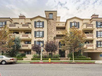 12026 Hoffman St UNIT 305, Studio City, CA, 91604