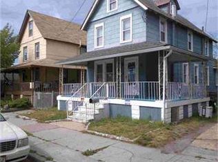 121 E Davis Ave, Wildwood, NJ 08260