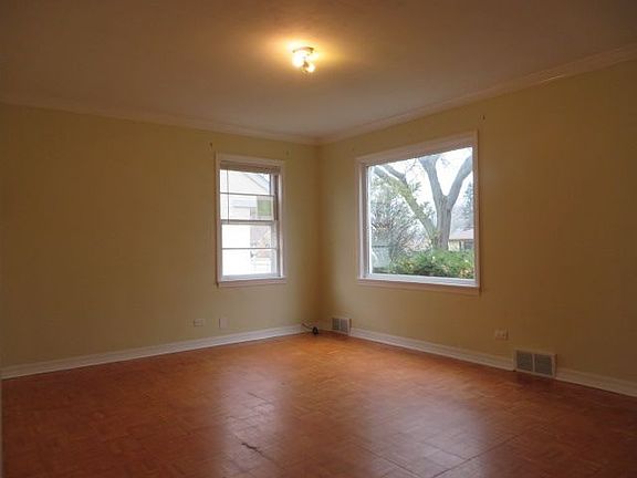 3rd image of 410 Westmoreland Ave