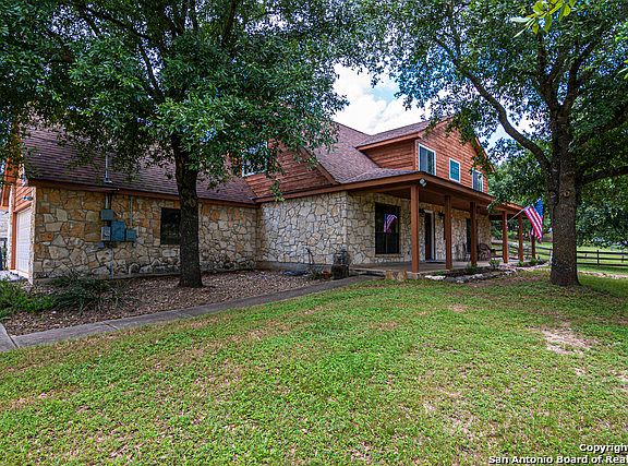 2nd image of 31457 Bulverde Hills Dr