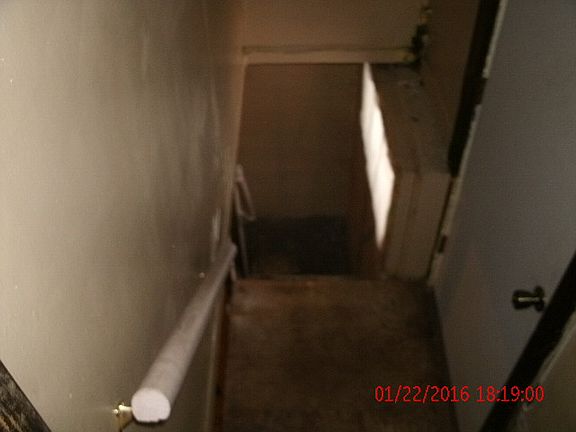 5th image of 204 E Michigan Ave
