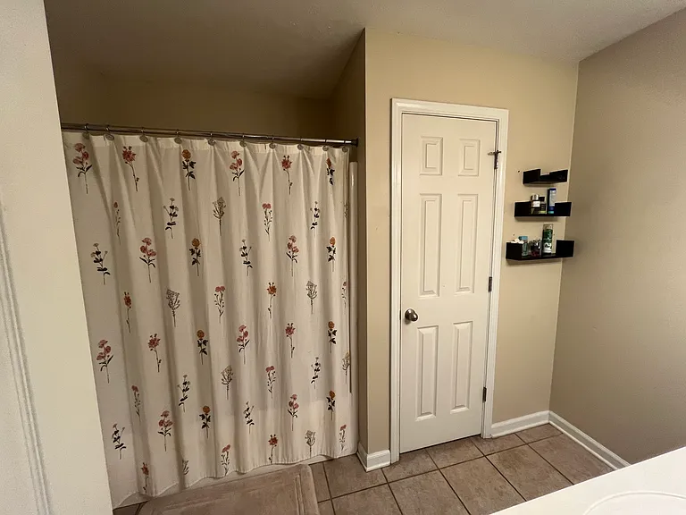 98 Rosebud Cir — Photo 9