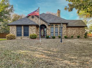 231 Hidden Acres Ln, Weatherford, TX 76087