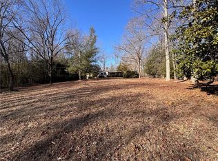 5915 Burruss Mill Rd, Cumming, GA 30041