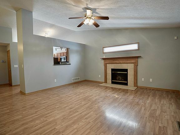 2nd image of 8033 Willow Brook Crossing Dr