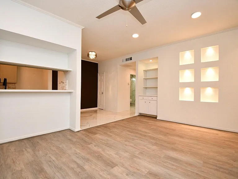 720 Bering Dr #169 — Photo 5