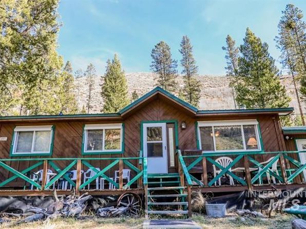 155 Dredge Camp Rd, Stanley, ID 83278