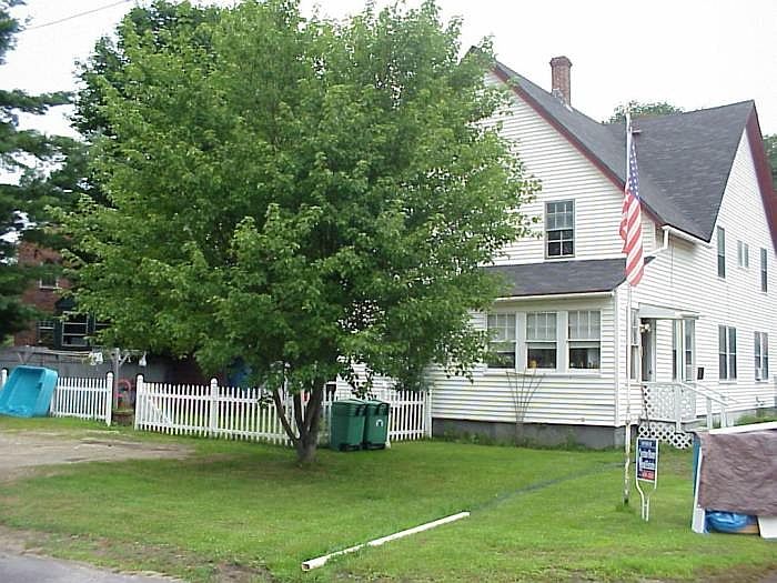 2nd image of 15 Forest St