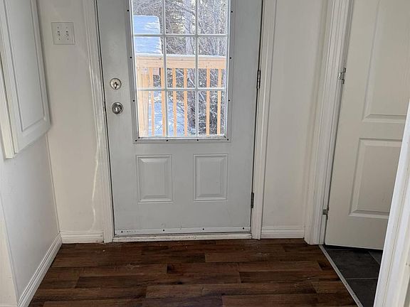 3rd image of 14 Lemarquis Dr N