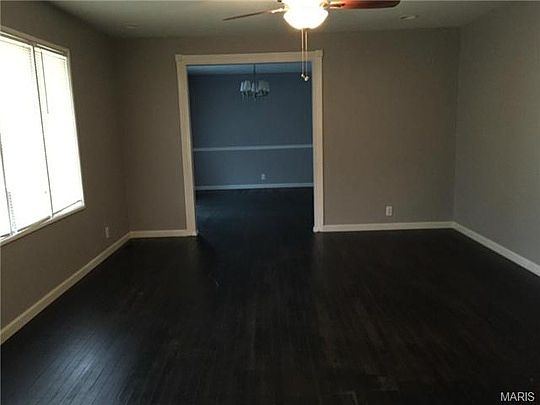 4th image of 3938 Windemer Dr
