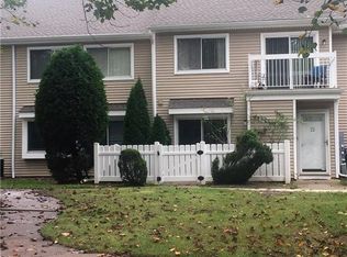 21 Wynwood Dr, Monmouth Junction, NJ 08852