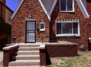 16203 Roselawn St, Detroit, MI 48221