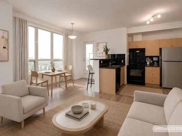 1053 E 10th St SW #1615, Calgary, AB T2R 1S6