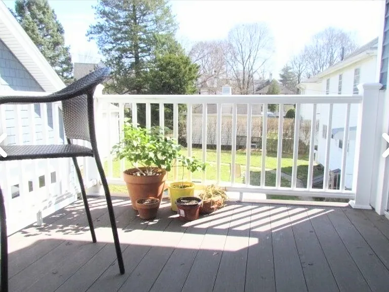 340 Common St #2 — Photo 10
