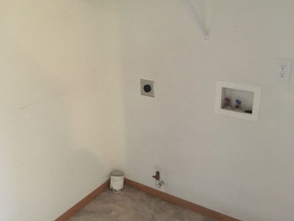 4th image of 4623 Bedford Ave