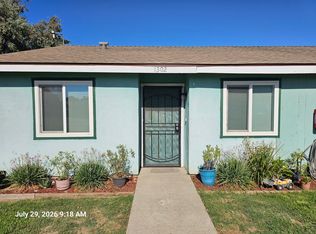 1302-1330 E Ash Ave #1302, Tulare, CA 93274