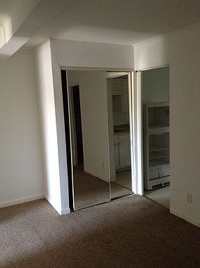 5th image of 157 Lee St