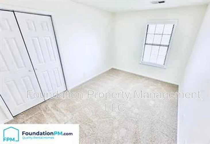 8712 Carrollwood Ln — Photo 16