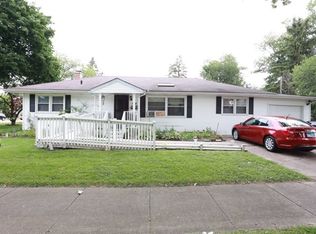 1228 Fenton St, Aurora, IL 60505