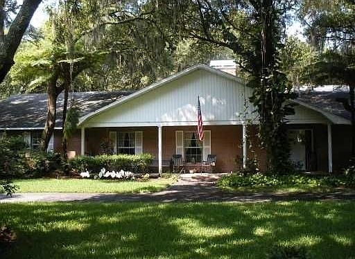 1st image of 5005 Twin Pine Dr
