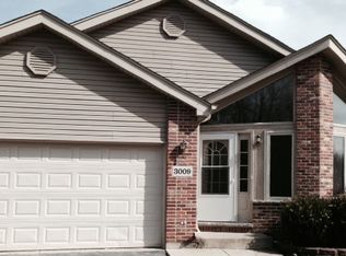 3009 Carpenter St, Steger, IL 60475