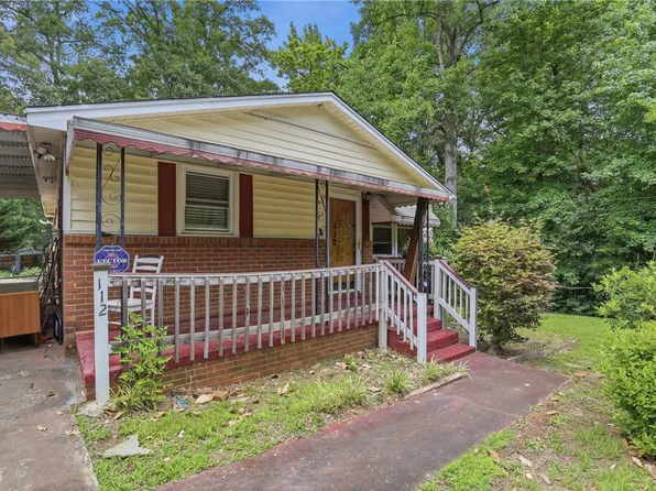 112 Vesta Dr, Greenville, SC 29611