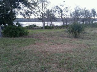 96208 Windsor Dr, Yulee, FL 32097