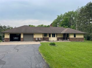 421 County Road Uu #1, Hudson, WI 54016
