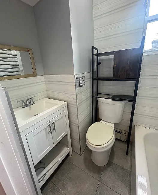 164 Delaware Ave #3