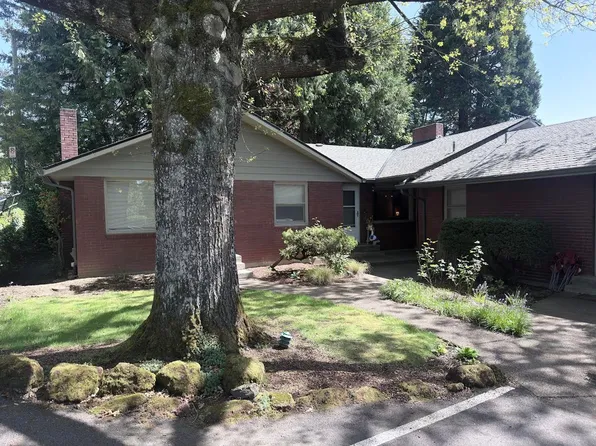 8650 SW Canyon Ln, Portland, OR 97225
