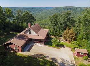 583 Cliff Park Rd, Monterey, TN 38574