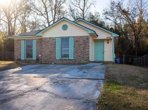 2500 Water Oak Dr, Columbus, GA 31907