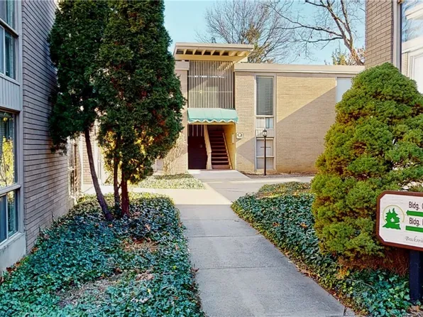 6770 Chaffee Ct #Q1, Brecksville, OH 44141