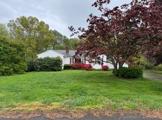 439 Howellton Rd, Orange, CT 06477