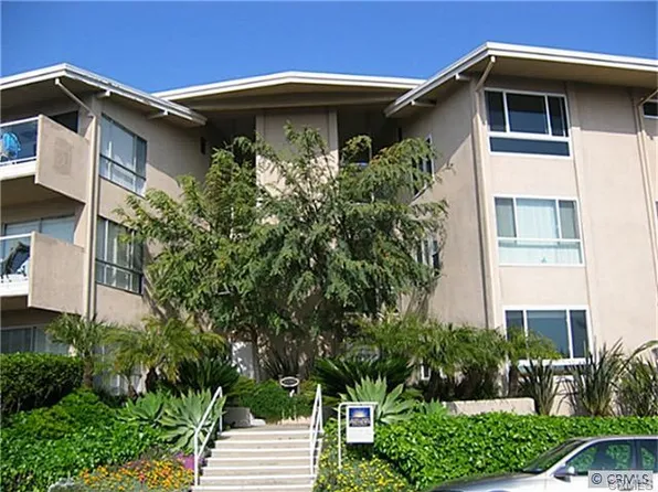 21703 Ocean Vista Dr APT 204-A, Laguna Beach, CA 92651