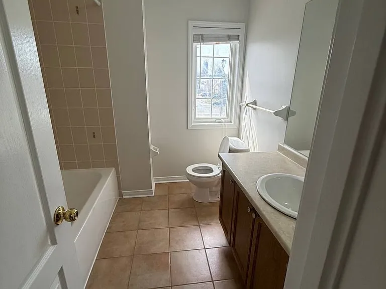 514 Candlestick Cir — Photo 22