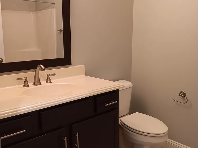3825 Galantis Dr #G — Photo 5