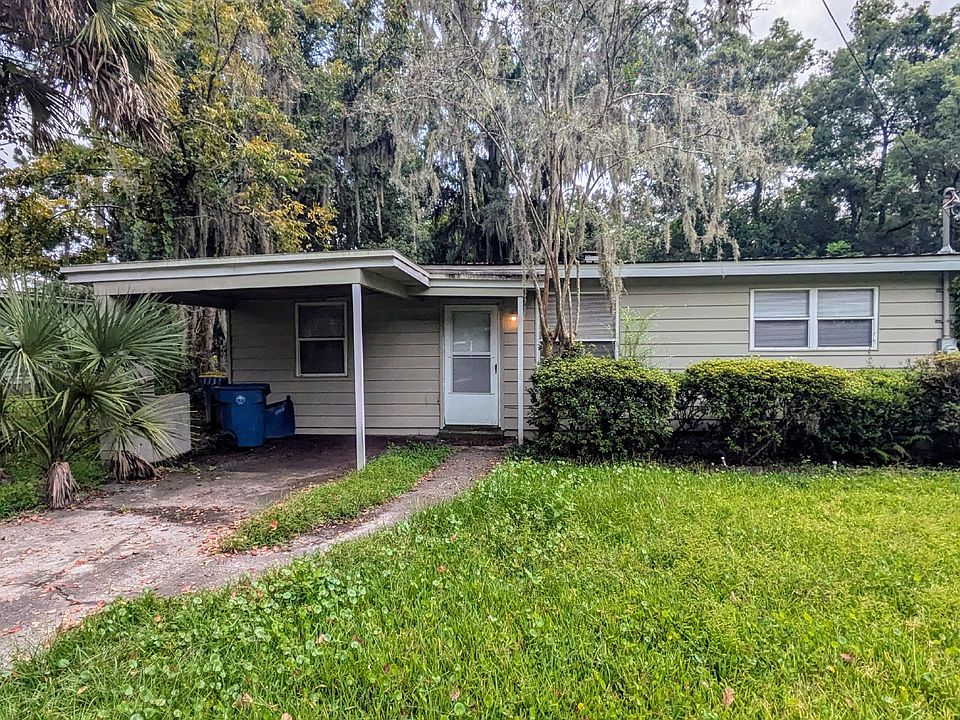 1st image of 2546 Clyde Dr